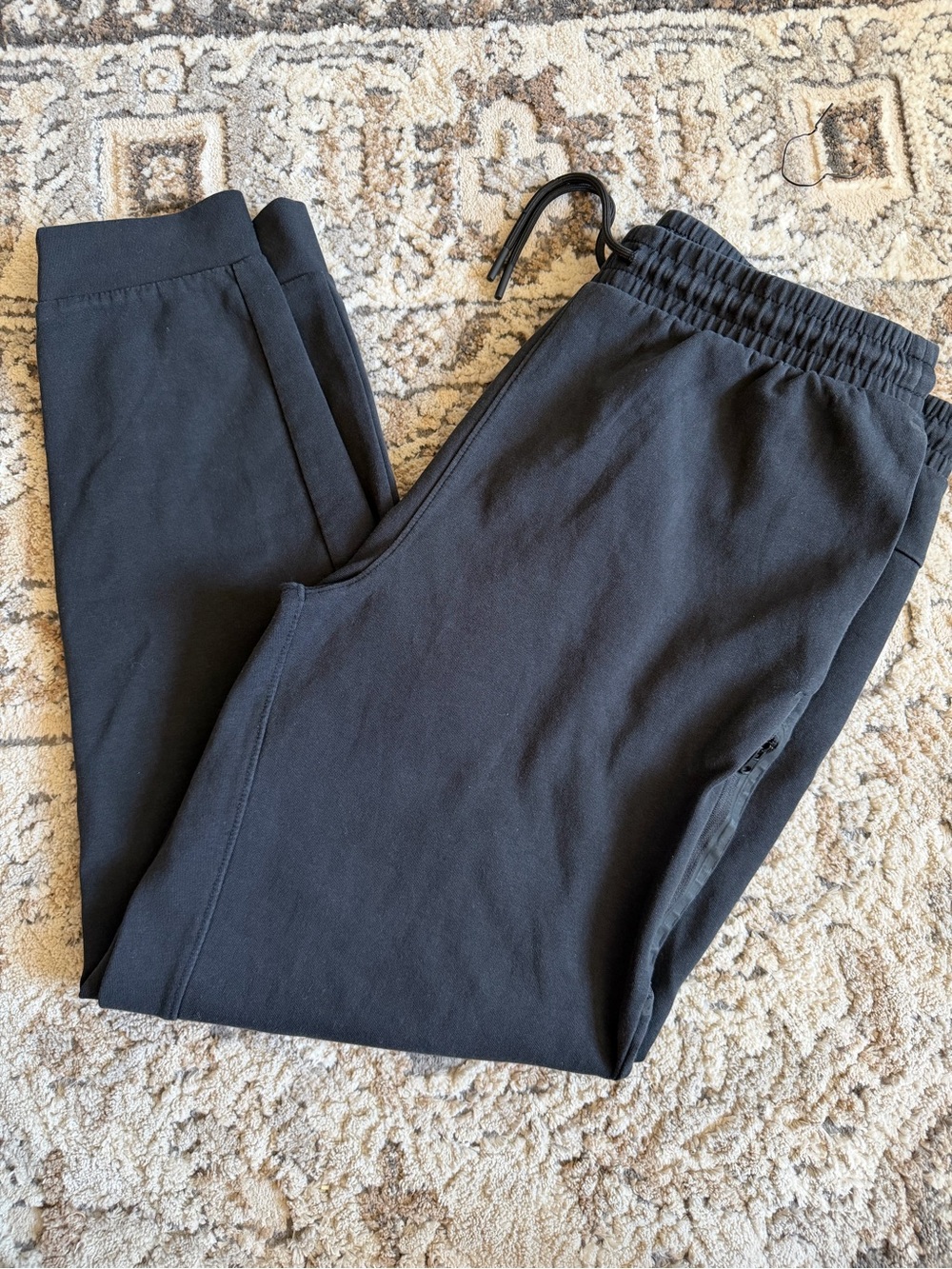 Old Navy Men's Black Drawstring Jogger Pants